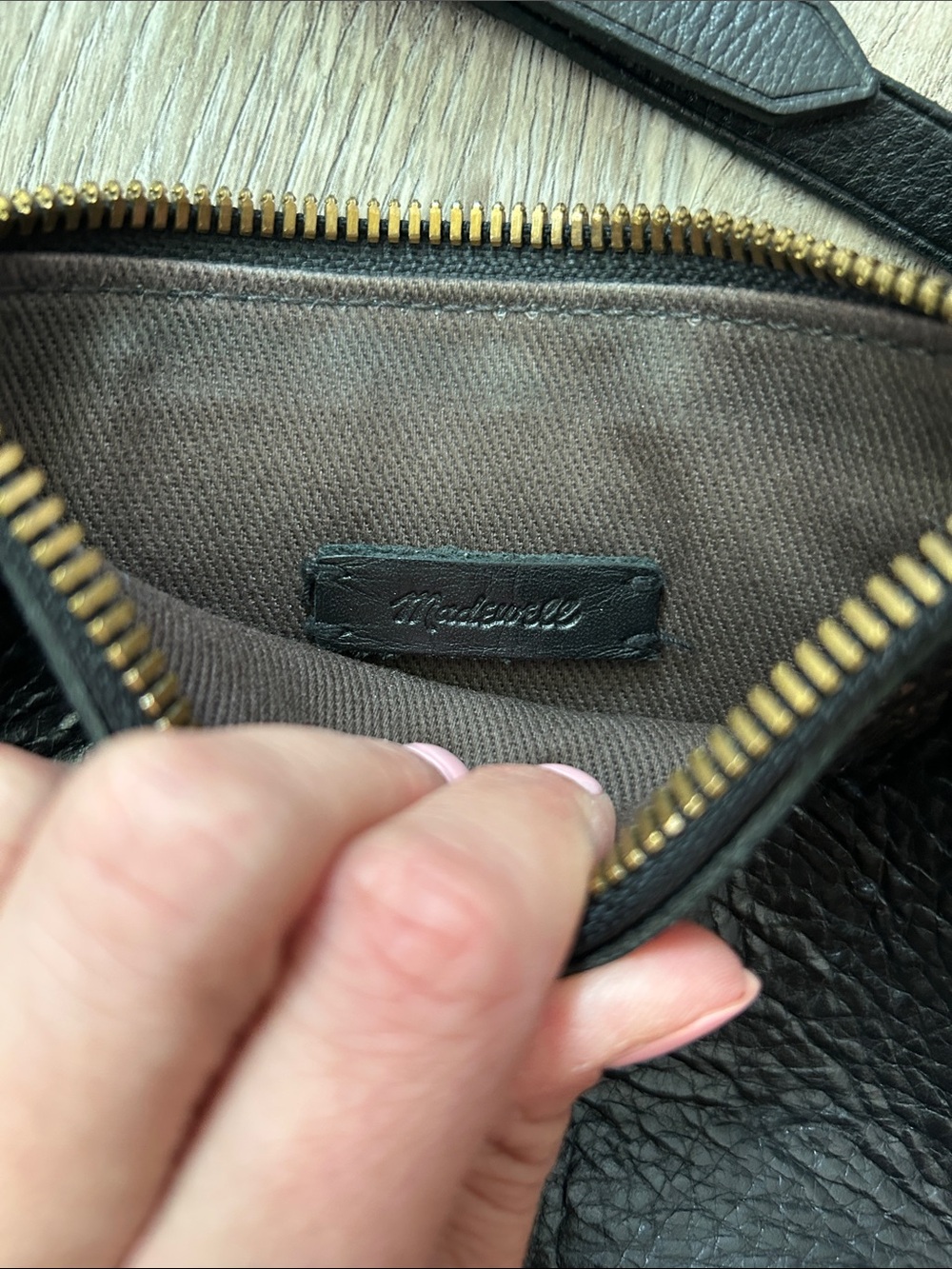 Madewell Black Leather Crossbody with Gold Hardware - Picture 2 of 5